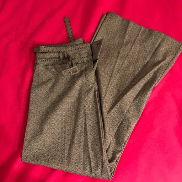 Two piece gray and black juniors suit - Picture 2 of 3
